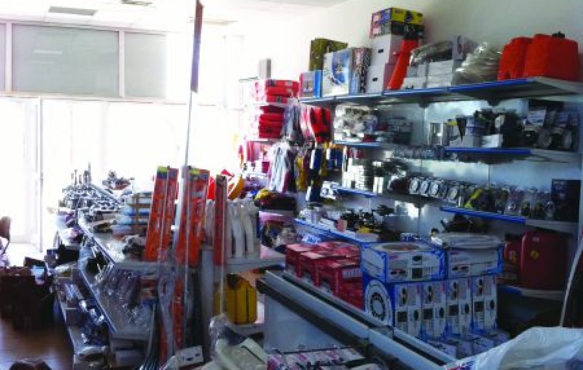 Το νέο κατάστημα Marina Stores στη Κύπρο data-ot-retina=